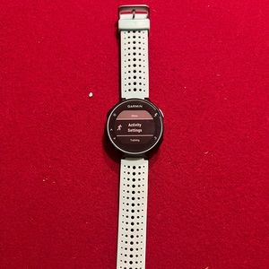 Garmin Forerunner 235